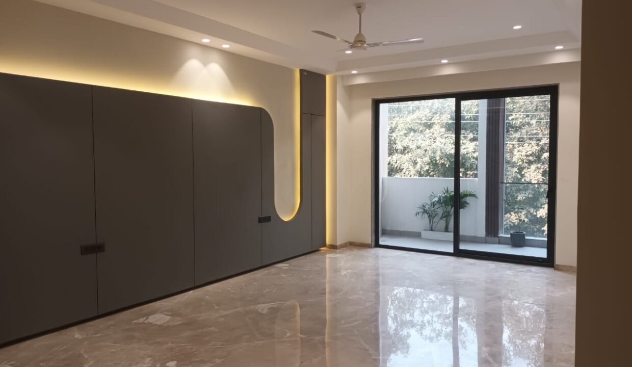 whole-building-16-bhk-semi-furnished-on-rent-gurgaon-sec-42-02